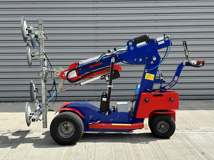 Used 2018 Oscar 600 Offroad Glazing Robot