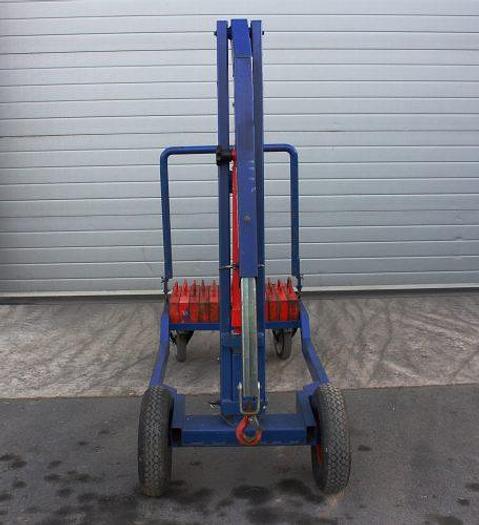 Used Sold - 10/22 - 2006 KS Big Foot 280 Floor Crane