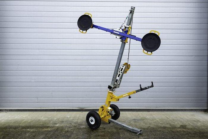 Used Sold - 07/23 - 2018 Quattrolifts Glass Buddy Trolley