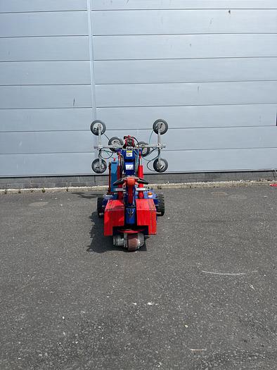 Used 2018 Oscar 1000 Plus Glazing Robot