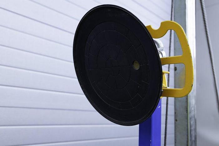 Used 2020 Quattrolifts Glass Buddy Trolley