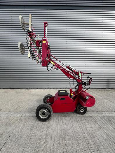 Used 2012 Geko 350 Glazing Robot