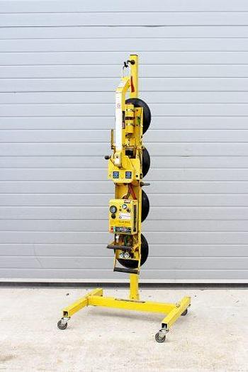 Used Sold - 06/22 - 2007 Wood's Powr-Grip P11104 Glass Vacuum Lifter