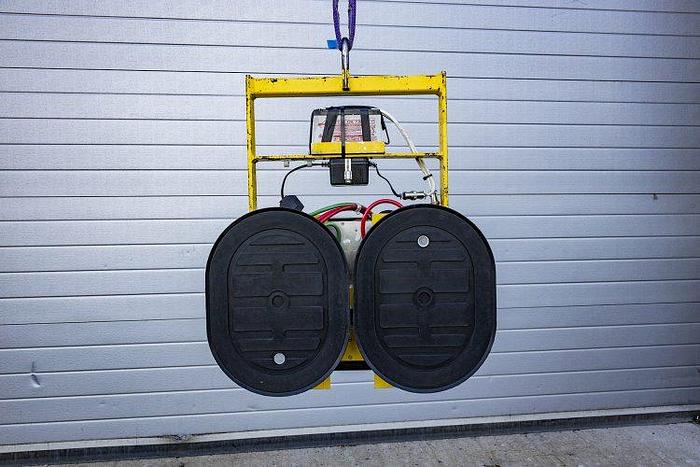 Used 2007 Wood's Powr-Grip MT2 Glass Vacuum Lifter