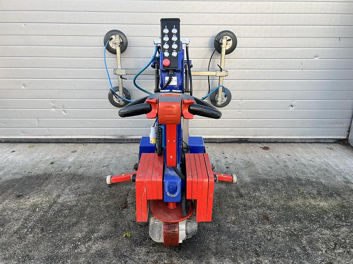 Used 2015 Oscar 280 Glazing Robot