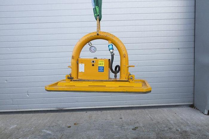 Used SK1000 Stone Vacuum Lifter