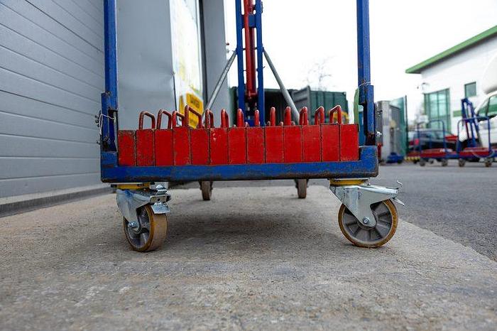 Used Sold - 11/22 - 2009 KS Glassboy 500 Floor Crane