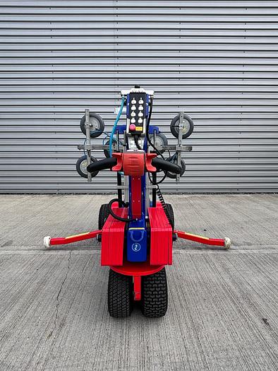 Used 2018 Oscar 600 Offroad Glazing Robot