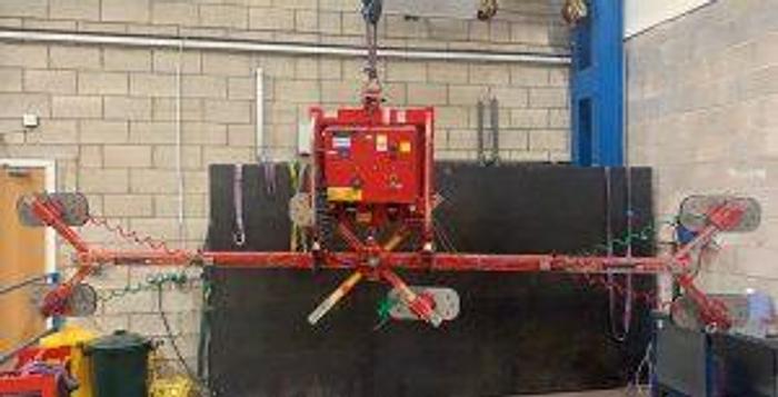 Used Sold - 10/22 - 2010 Wood's Powr-Grip Clad-King Cladding Lifter