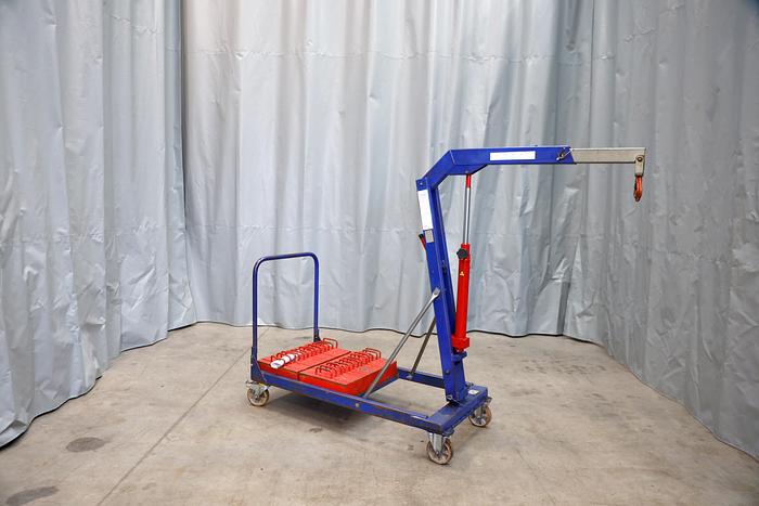 Used 2012 Glassboy 500 Floor Crane