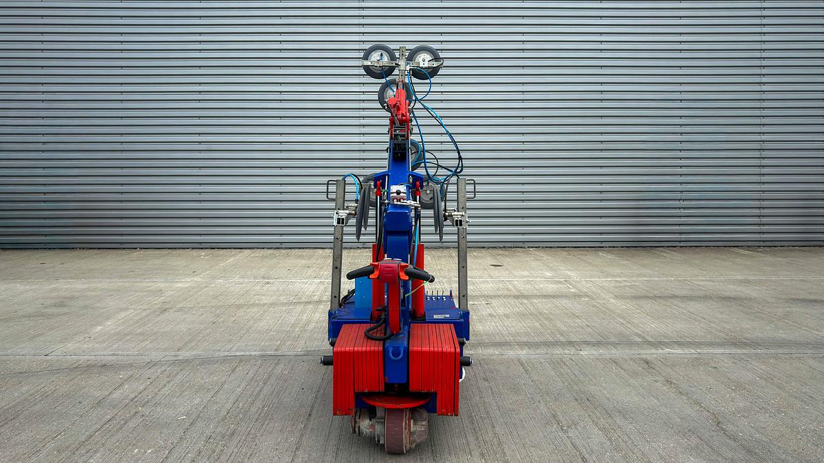 Used Oscar 1000 Glazing Robot