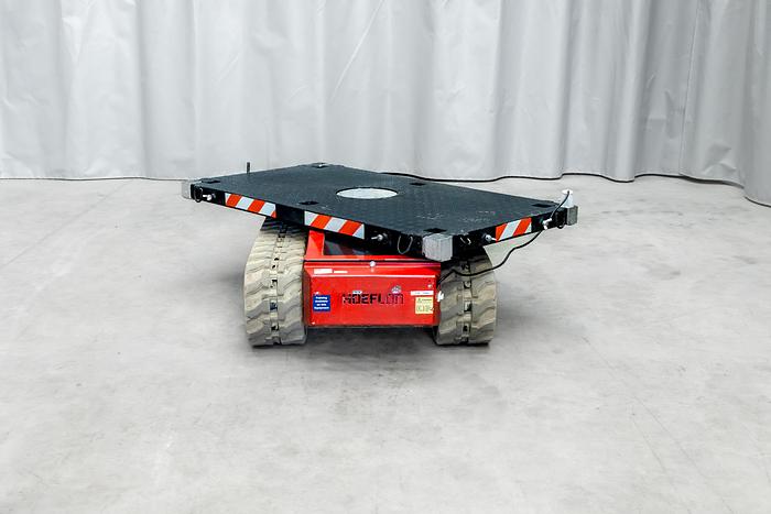 Used 2019 Hoeflon TC1 Tracked Carrier