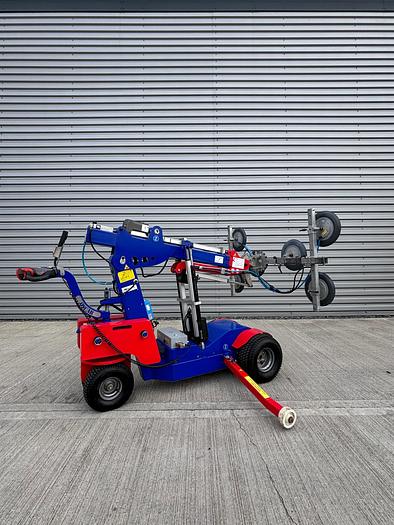 Used 2018 Oscar 600 Offroad Glazing Robot