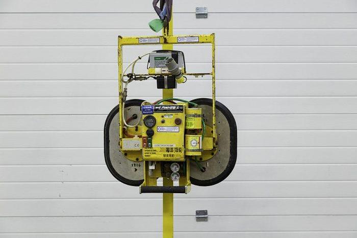 Used Wood's Powr-Grip MT2 Glass Vacuum Lifter