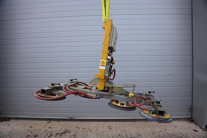 Used 2003 Kombi 7011-DS Single Circuit Glass Vacuum Lifter