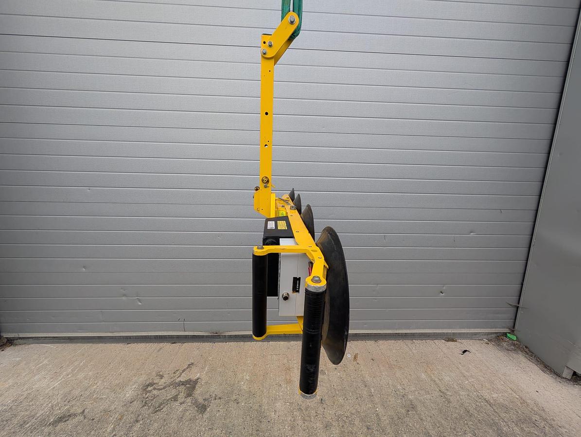 Used 2019 Wood's Powr-Grip P11104 Intelli-Grip