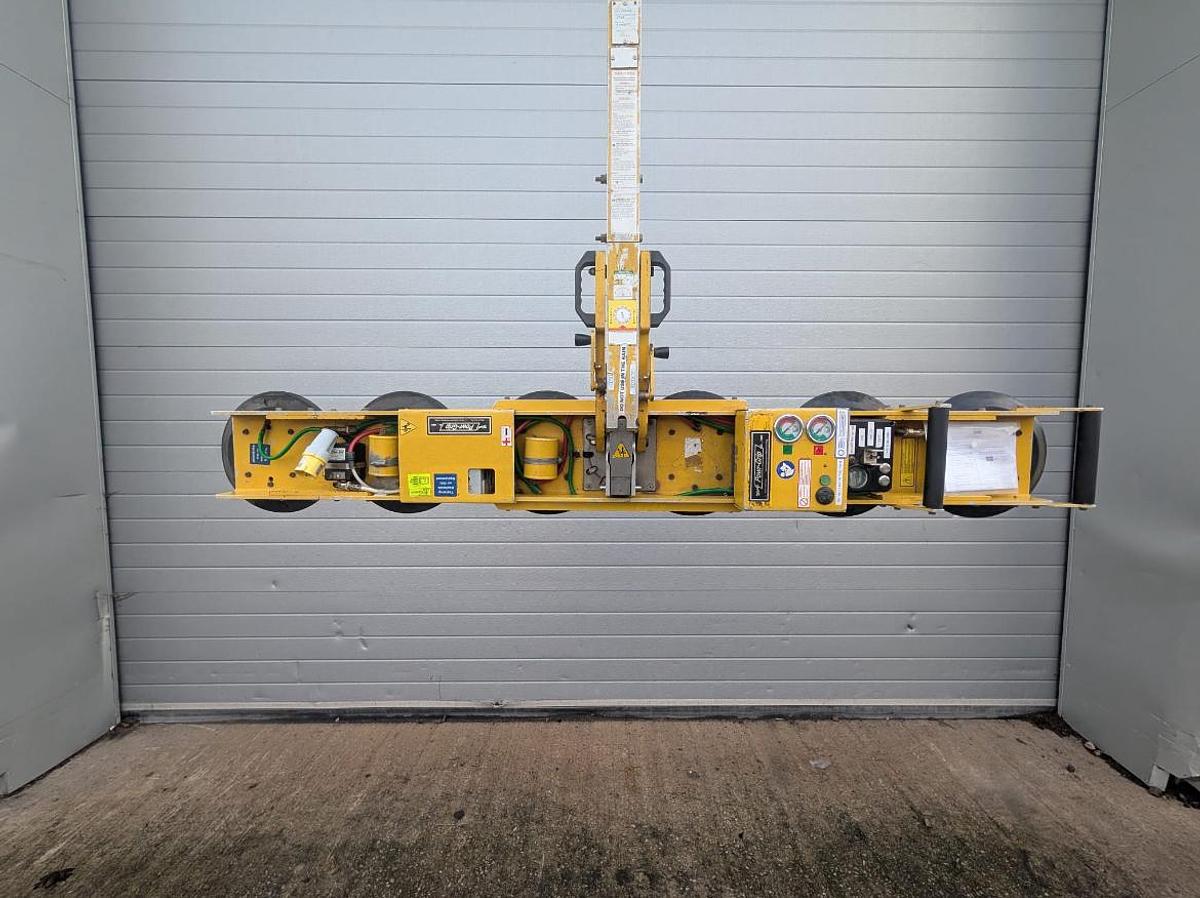 Used 2010 Wood's Powr-Grip MRTA611