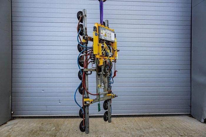 Used Kombi 7211-DSG Glass Vacuum Lifter