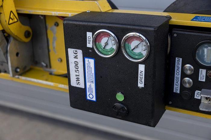 Used 2010 Wood's Powr-Grip MRTA611 Glass Vacuum Lifter