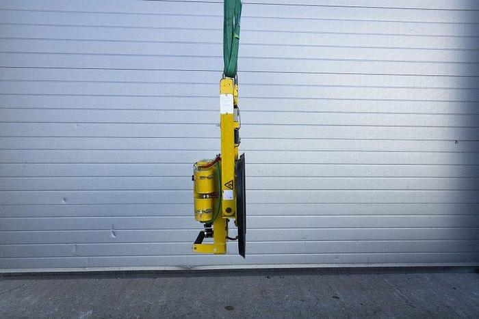 Used 2009 Wood's Powr-Grip MT2 Glass Vacuum Lifter