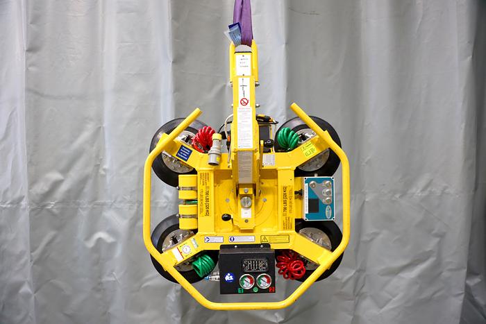 Used 2017 Wood's Powr-Grip MRT4 Intelli-Grip Glass Vacuum Lifter