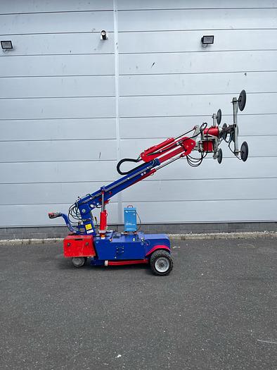 Used 2018 Oscar 1000 Plus Glazing Robot