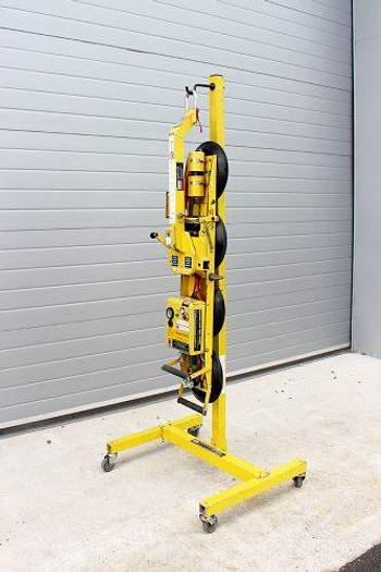Used Sold - 06/22 - 2007 Wood's Powr-Grip P11104 Glass Vacuum Lifter