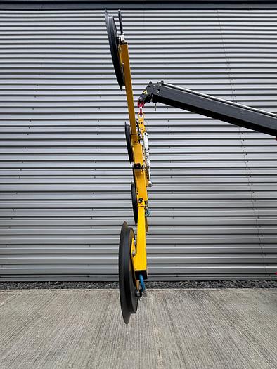Used 2013 DSZ2 Glass Vacuum Lifter