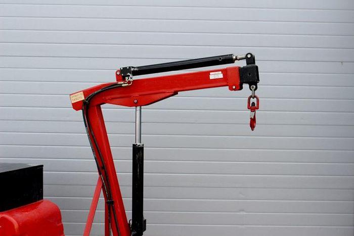 Used Sold - 10/21 - 2014 Liftboy 700 Floor Crane