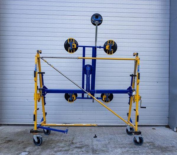Used Sold - 07/23 - 2012 Quattrolifts Nomad Trolley
