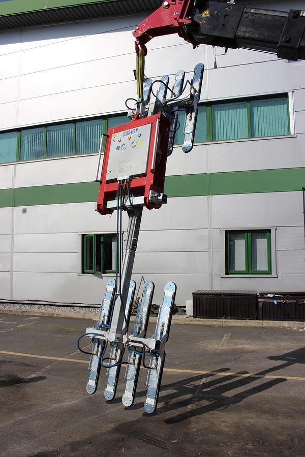 Used 2020 Aerolift Clad-Man