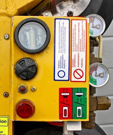 Used Sold - 07/19 - 2007 Wood's Powr-Grip MRT4 Glass Vacuum Lifter