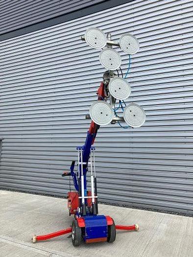 Used Sold - 07/23 - 2014 KS 600 Glazing Robot