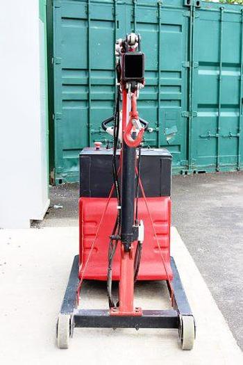 Used Sold - 02/20 - 2015 Liftboy 700 Floor Crane