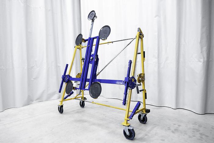 Used 2012 Quattrolifts Nomad Glazing Trolley