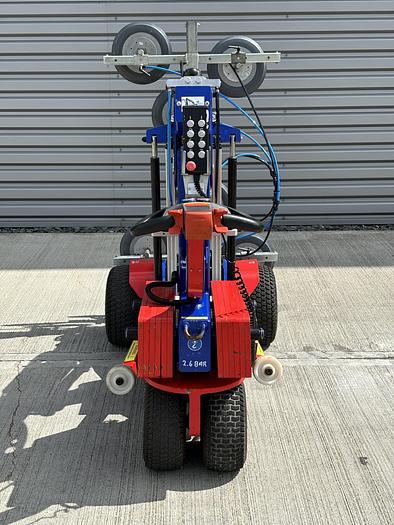 Used 2018 Oscar 600 Offroad Glazing Robot