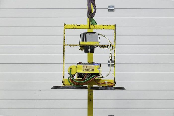 Used Wood's Powr-Grip MT2 Glass Vacuum Lifter