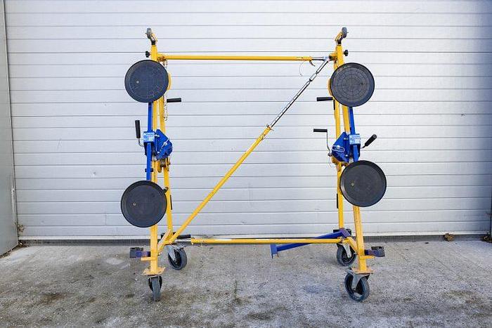 Used Sold - 07/23 - 2012 Quattrolifts Nomad Trolley