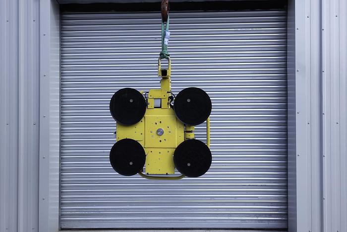 Used 2014 Wood's Powr-Grip MRT4 Glass Vacuum Lifter