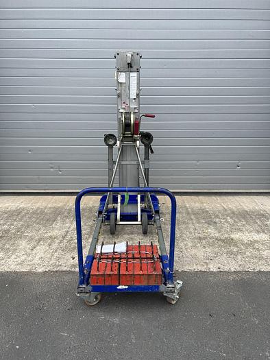 Used 2008 Glassmax 500 Floor Crane