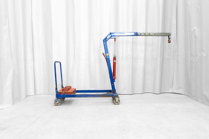 Used 2007 Glassboy 330 Floor Crane