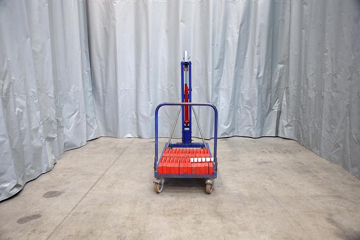 Used 2012 Glassboy 500 Floor Crane