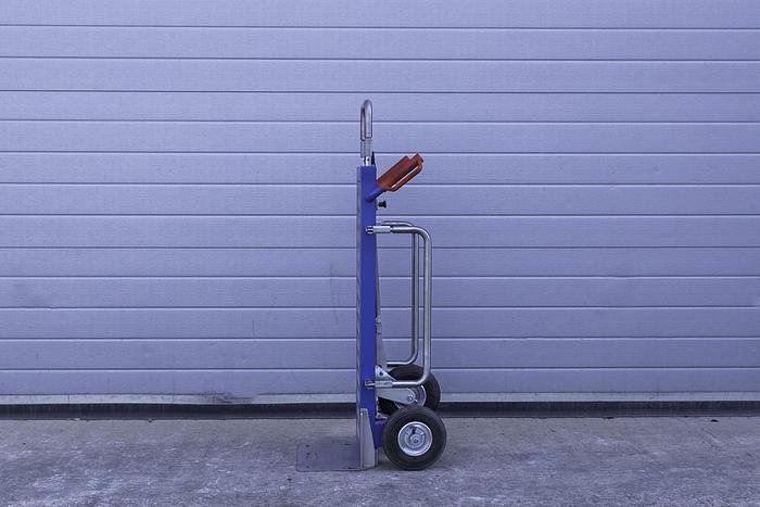 Used 2012 Sack & Stair Truck