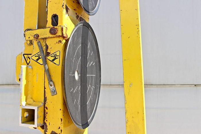 Used Sold - 10/19 - 2007 Wood's Powr-Grip P11104 Glass Vacuum Lifter