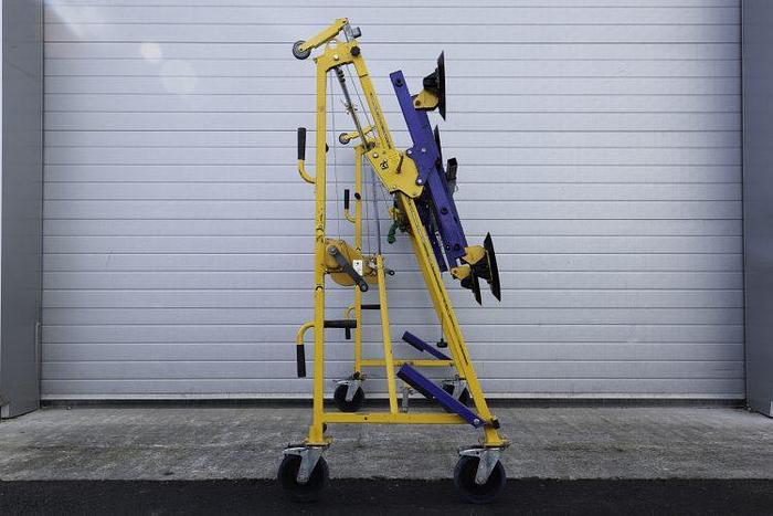 Used Sold - 08/25 - Quattrolifts Nomad Trolley