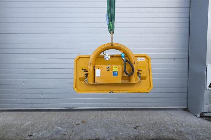 Used SK1000 Stone Vacuum Lifter