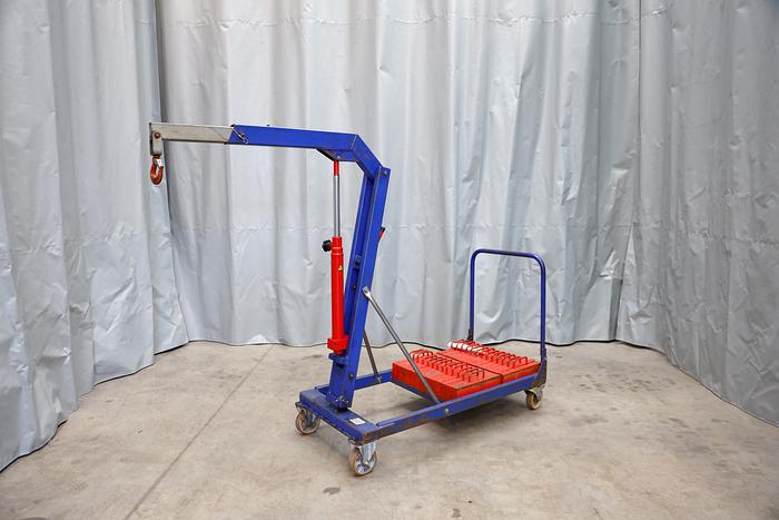 Used 2012 Glassboy 500 Floor Crane