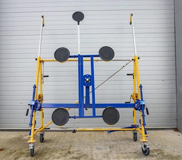 Used Sold - 07/23 - 2012 Quattrolifts Nomad Trolley