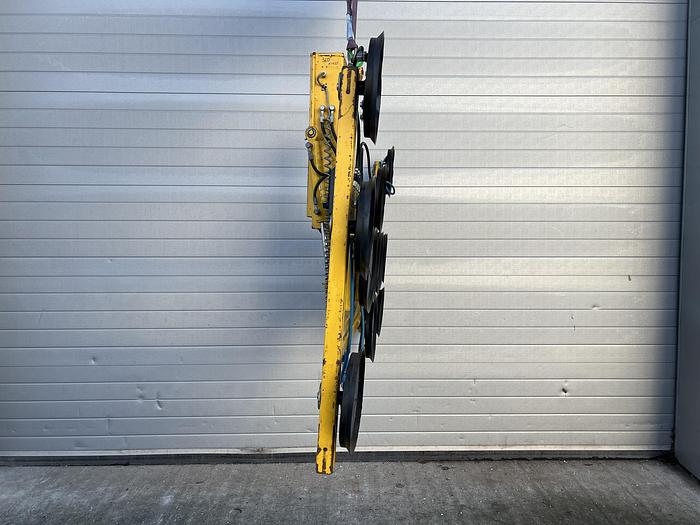 Used 2016 Hydraulica 1200-B Glass Vacuum Lifter