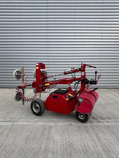 Used 2012 Geko 350 Glazing Robot
